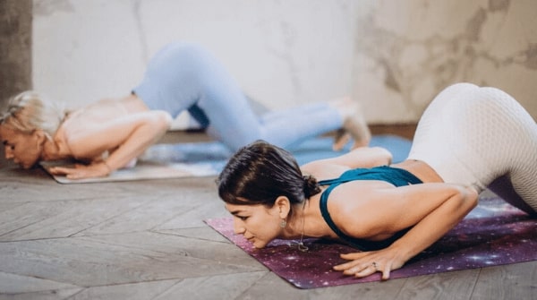 Learn to do Yoga at Home- Ashtanga Namaskara or salute with eight points pose. It helps increase body balance