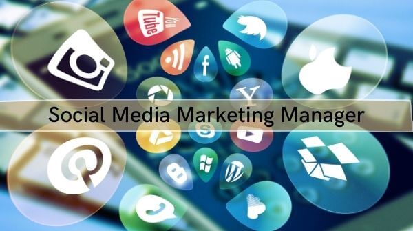 The image shows the roles and responsibilities of a social media marketing manager as career in digital marketing