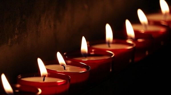 Meditation set up candles helps to set up the environment