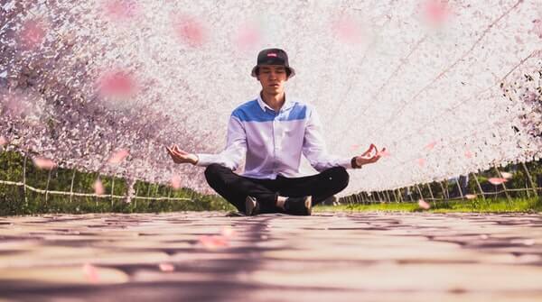 How to meditate. Meditating in a quiet and peaceful environment, heightens the experience.
