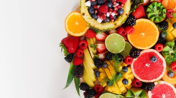 various citrus rich fruits like lemons, oranges, kiwi help to provide the body with vitamin C that boosts immunity