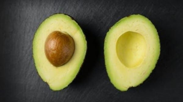 Avocados are one of the best foods for weight loss as they are super rich in healthy fats and also promotes heart health.