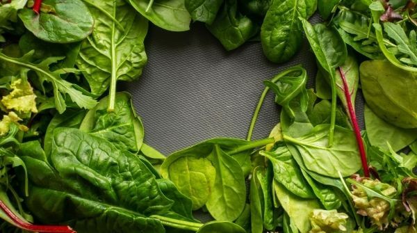 Food to lower blood sugar is having green leafy vegetables regularly. It is rich in minerals, vitamins, folic acid, etc.