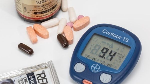For, type 1 diabetes, patients will have lacked insulin in their bodies. Injecting insulin is helps to control diabetes.