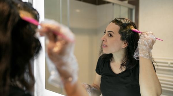 Hair color for women at home is also very easy. there are various products available in the market to guide you properly.