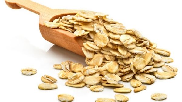 Protein Rich Food include oats too. Moreover, they are super light and are easy to digest.