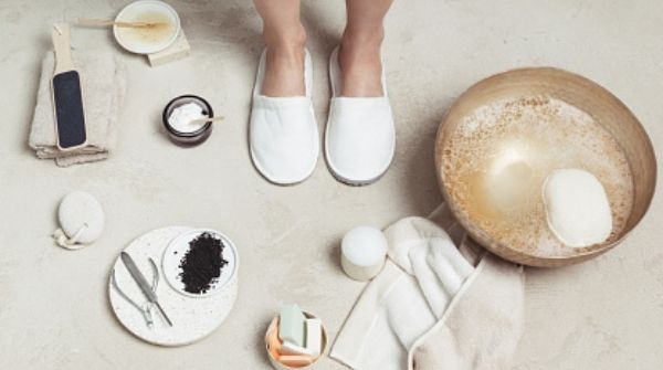 Personal hygiene is incomplete without telling you how to take care of your feet properly. And lets be honest who doesn't like soft feet.