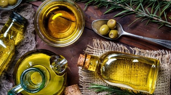 How to Reduce Cholesterol & ldl cholesterol levels can be solved with olive oil as it is very healthy and helps to control ldl cholesterol levels.