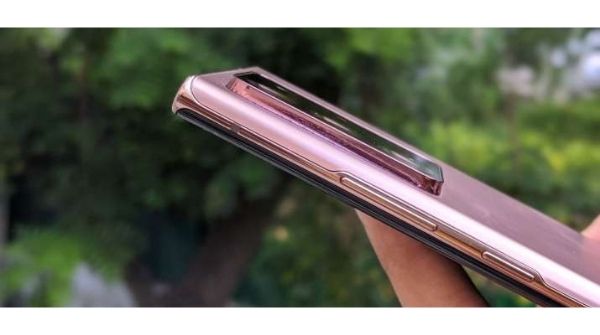 The Samsung Galaxy Note 20 Ultra is in controversy due to the bulging camera.