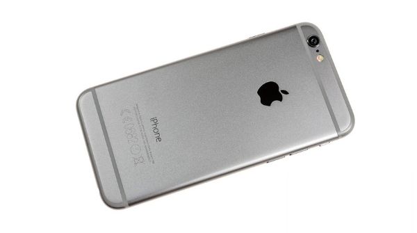 iPhone 6 was a revolutionary model. This apple mobile came with all new features and amazing camera quality.