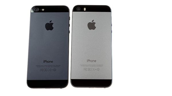 Apple mobile iPhone 5s was launched in a classic shape and color.