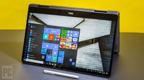 Dell Inspiron 15 7000 2-in-1 laptop with Intel Core i7 processor.