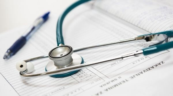 best cardiologist and best heart hospitals in India diagnose their patients though tests.
