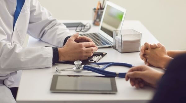 The best Gynecologist in India meeting his patients in best hospitals for delivery in Hyderabad.